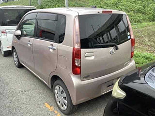 DAIHATSU MOVE 2012
