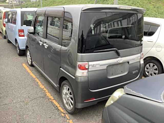 DAIHATSU TANTO 2008