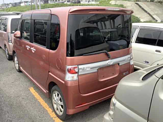 DAIHATSU TANTO 2008