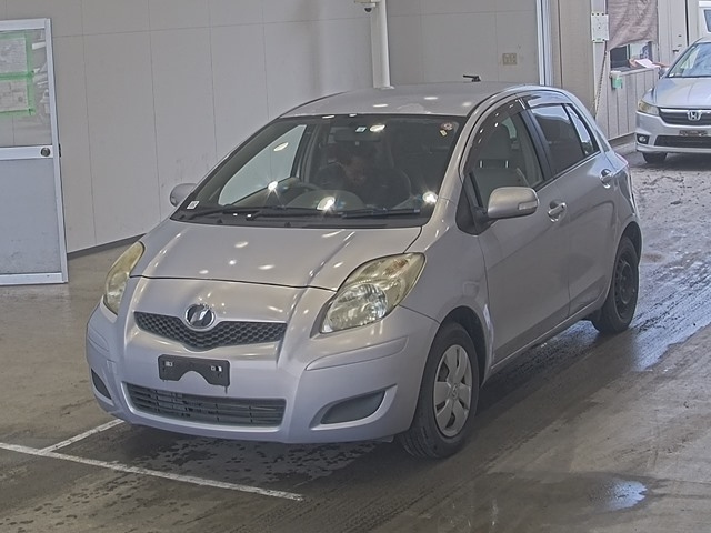 TOYOTA VITZ 2008