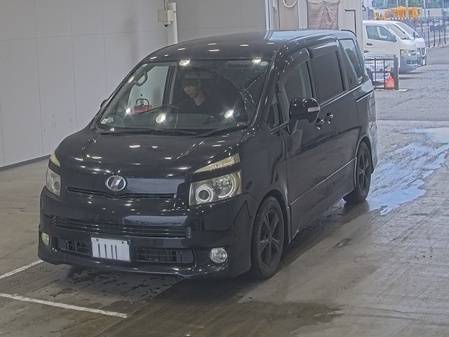 TOYOTA VOXY 2007