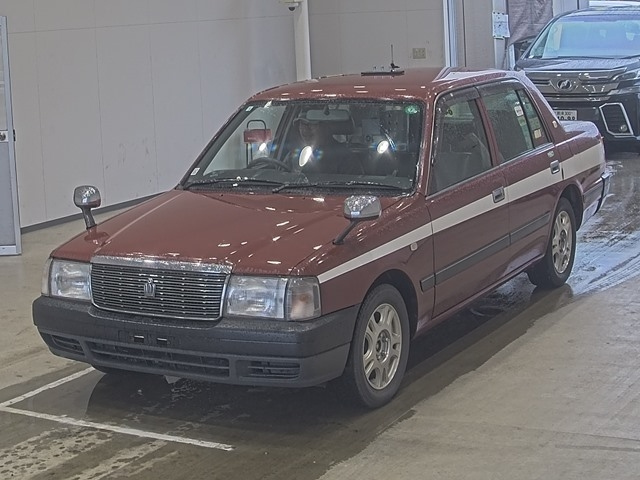 TOYOTA CROWN COMFORT 2012