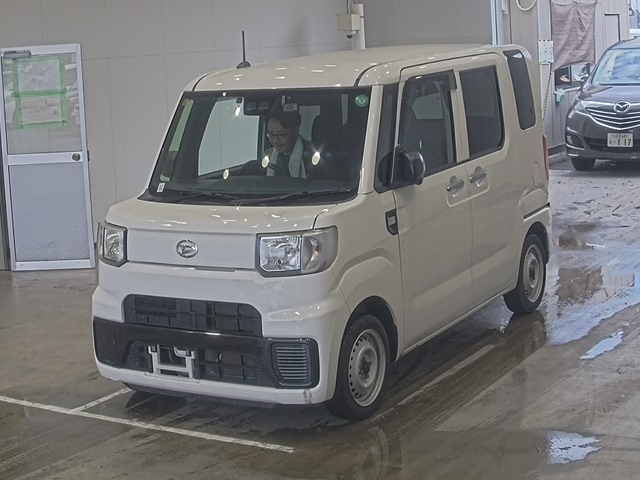 DAIHATSU HIJET CADDIE