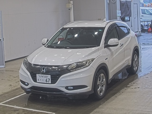 HONDA VEZEL 2013