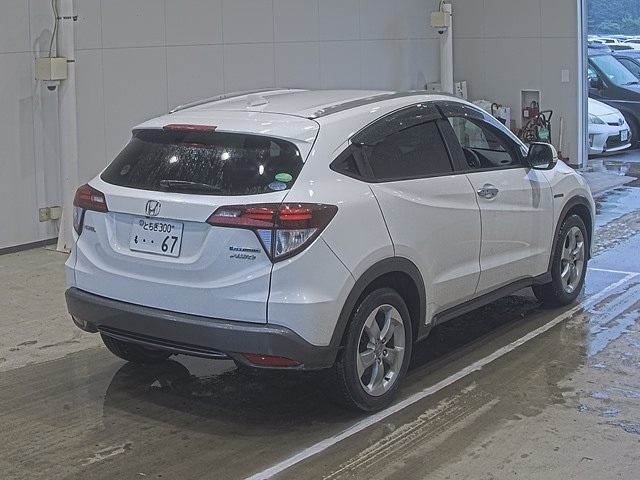 HONDA VEZEL 2013