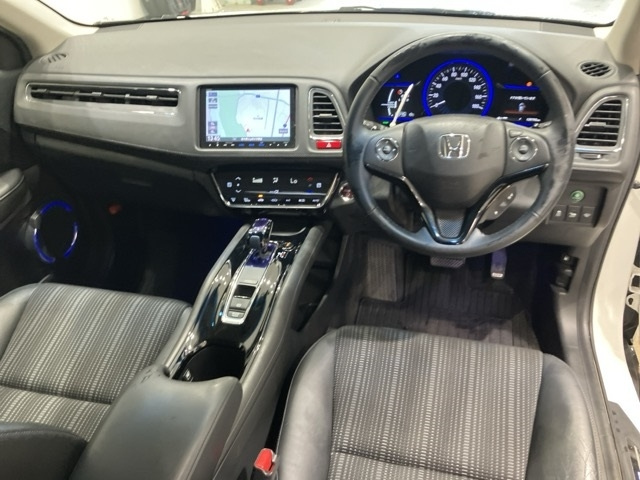 HONDA VEZEL 2013