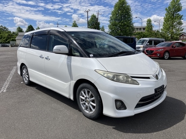 TOYOTA ESTIMA 2012