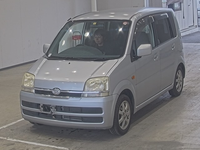 DAIHATSU MOVE 2005