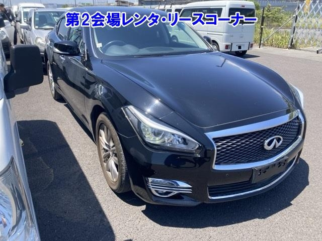 NISSAN FUGA
