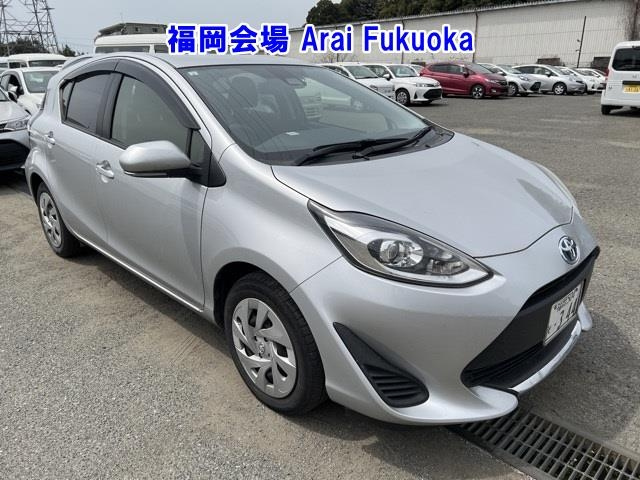 TOYOTA AQUA 2021