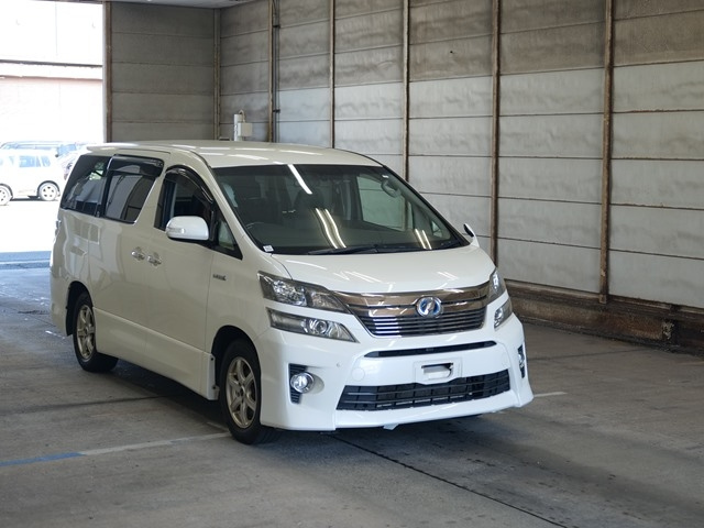 TOYOTA VELLFIRE 2014