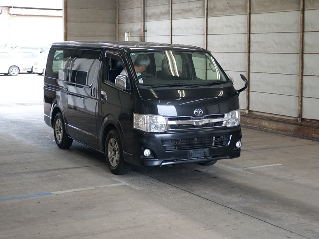 TOYOTA REGIUS ACE VAN 2012
