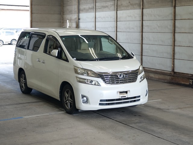 TOYOTA VELLFIRE 2008