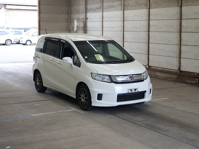 HONDA FREED 2014