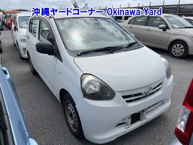 DAIHATSU MIRA E S 2012