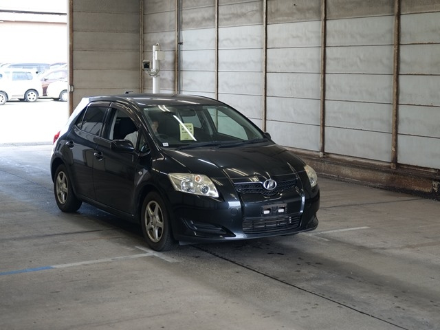 TOYOTA AURIS 2008