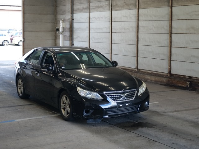 TOYOTA MARK X 2012