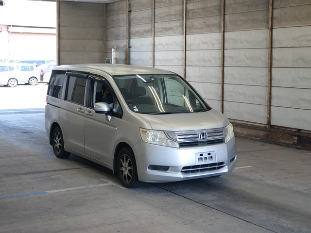 HONDA STEP WAGON 2009
