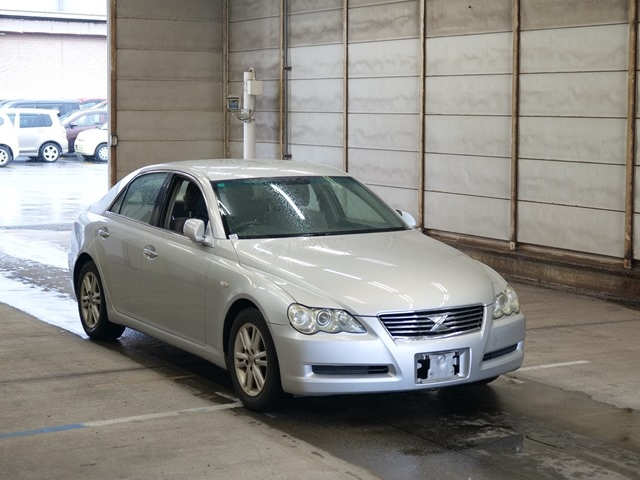TOYOTA MARK X 2005