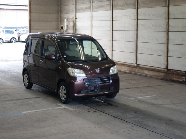 DAIHATSU TANTO EXE