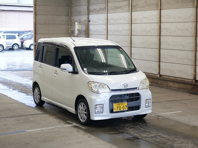 DAIHATSU TANTO EXE