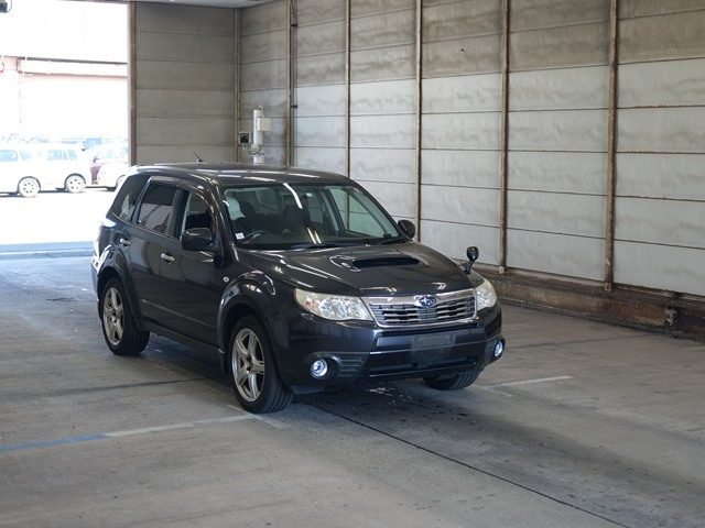 SUBARU FORESTER 2010