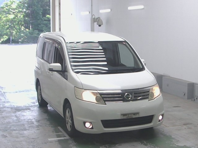 NISSAN SERENA 2008