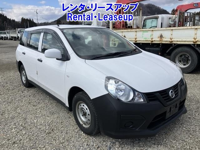 NISSAN AD 2020