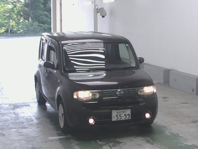 NISSAN CUBE 2011