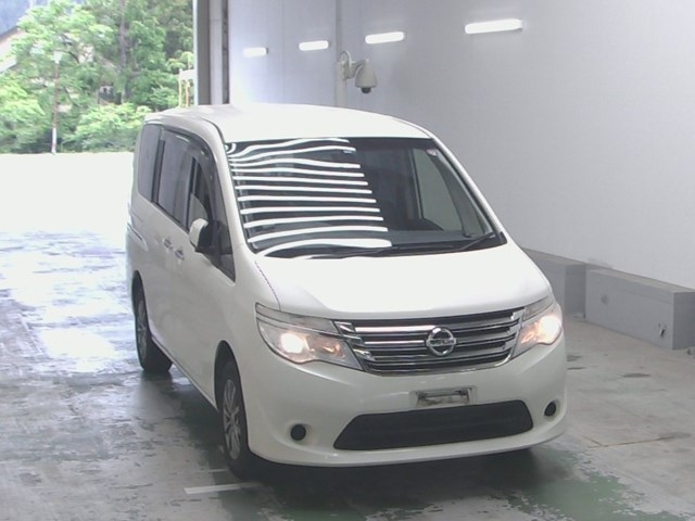 NISSAN SERENA 2016