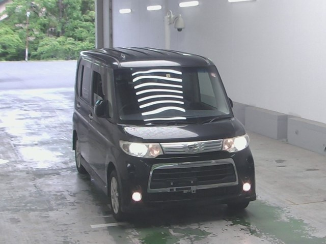 DAIHATSU TANTO 2012