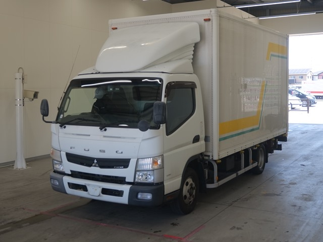 MITSUBISHI CANTER 2016