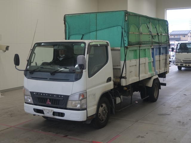 MITSUBISHI CANTER 2005