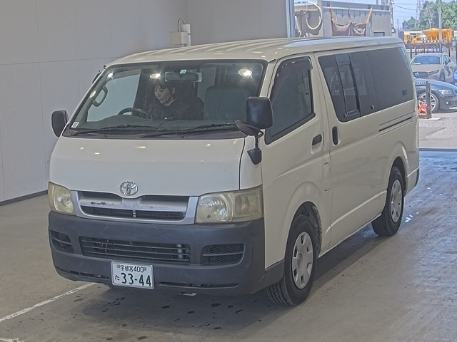 TOYOTA HIACE VAN 2006