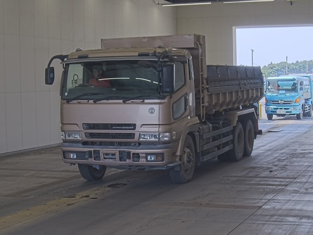 MITSUBISHI SUPER GREAT 2006