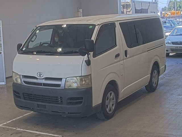 TOYOTA HIACE VAN 2006
