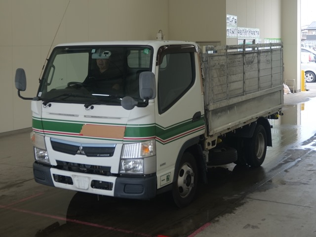 MITSUBISHI CANTER 2018