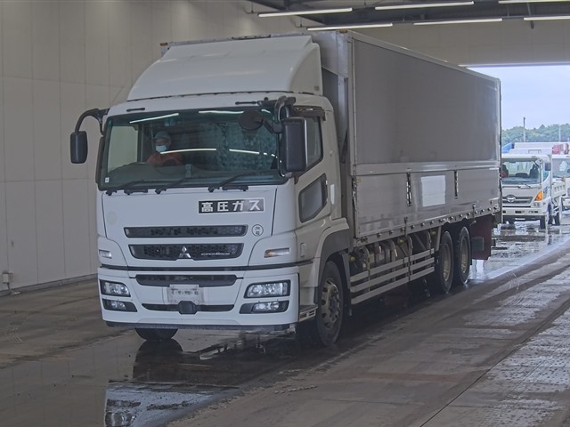MITSUBISHI SUPER GREAT 2013