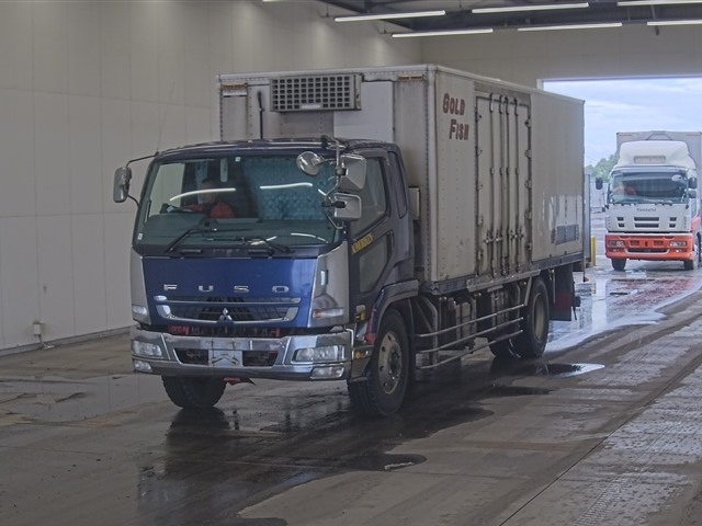 MITSUBISHI FUSO FIGHTER 2009