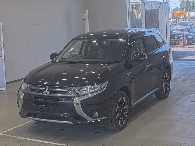 MITSUBISHI OUTLANDER PHEV 2015