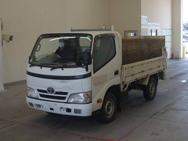 TOYOTA DYNA 2011