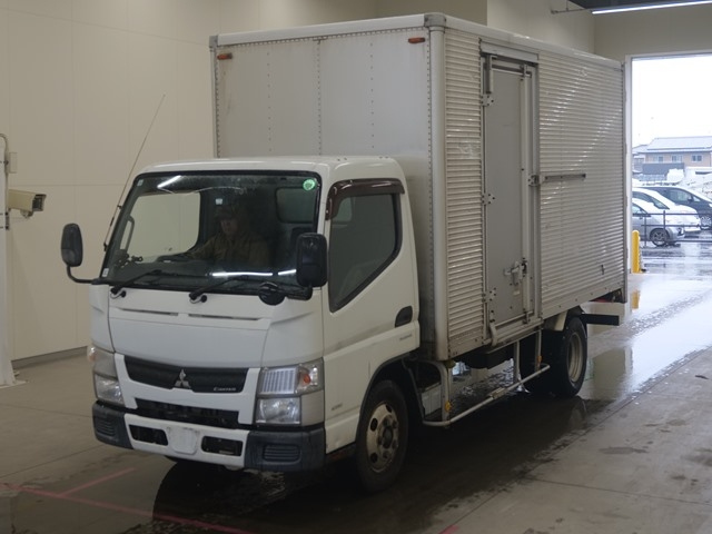 MITSUBISHI CANTER 2014
