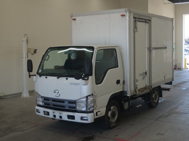 MAZDA TITAN