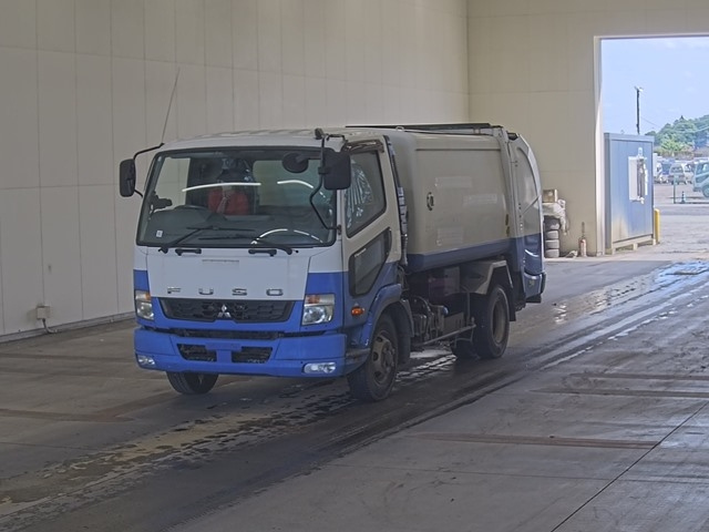 MITSUBISHI FUSO FIGHTER 2012