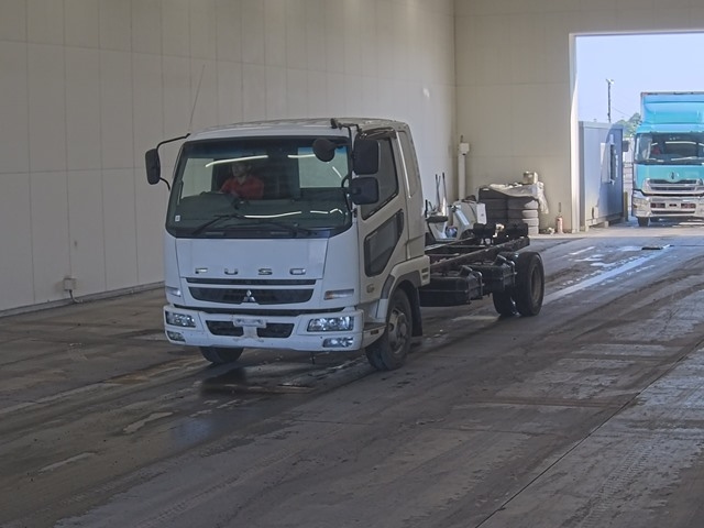 MITSUBISHI FUSO FIGHTER