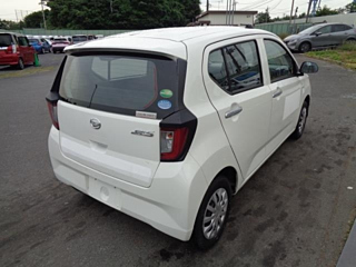 DAIHATSU MIRA E S 2020