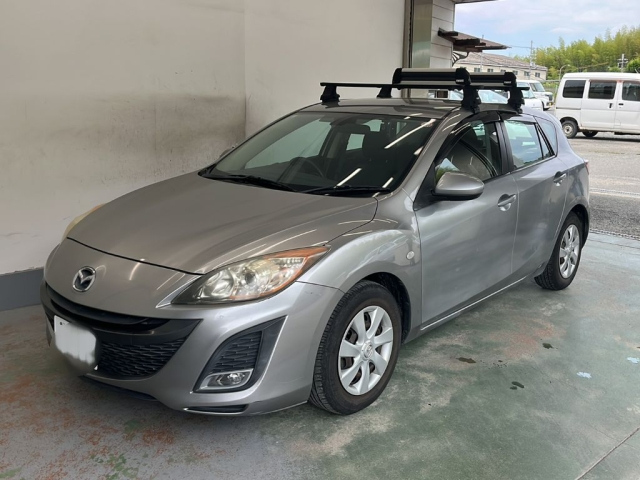 MAZDA AXELA 2010