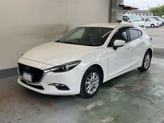 MAZDA AXELA