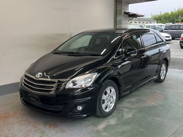 TOYOTA MARK X ZIO 2010