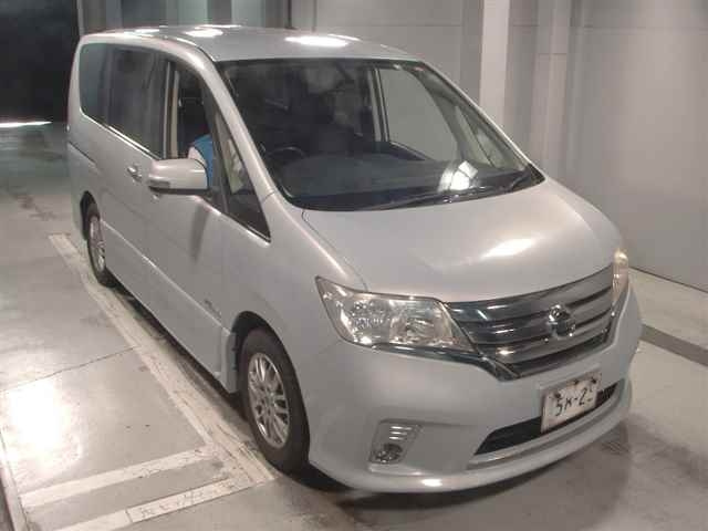 NISSAN SERENA 2012